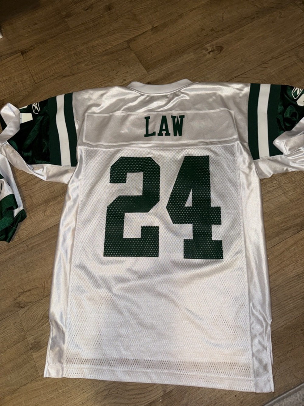 JETS Football Jersey  LAW 24